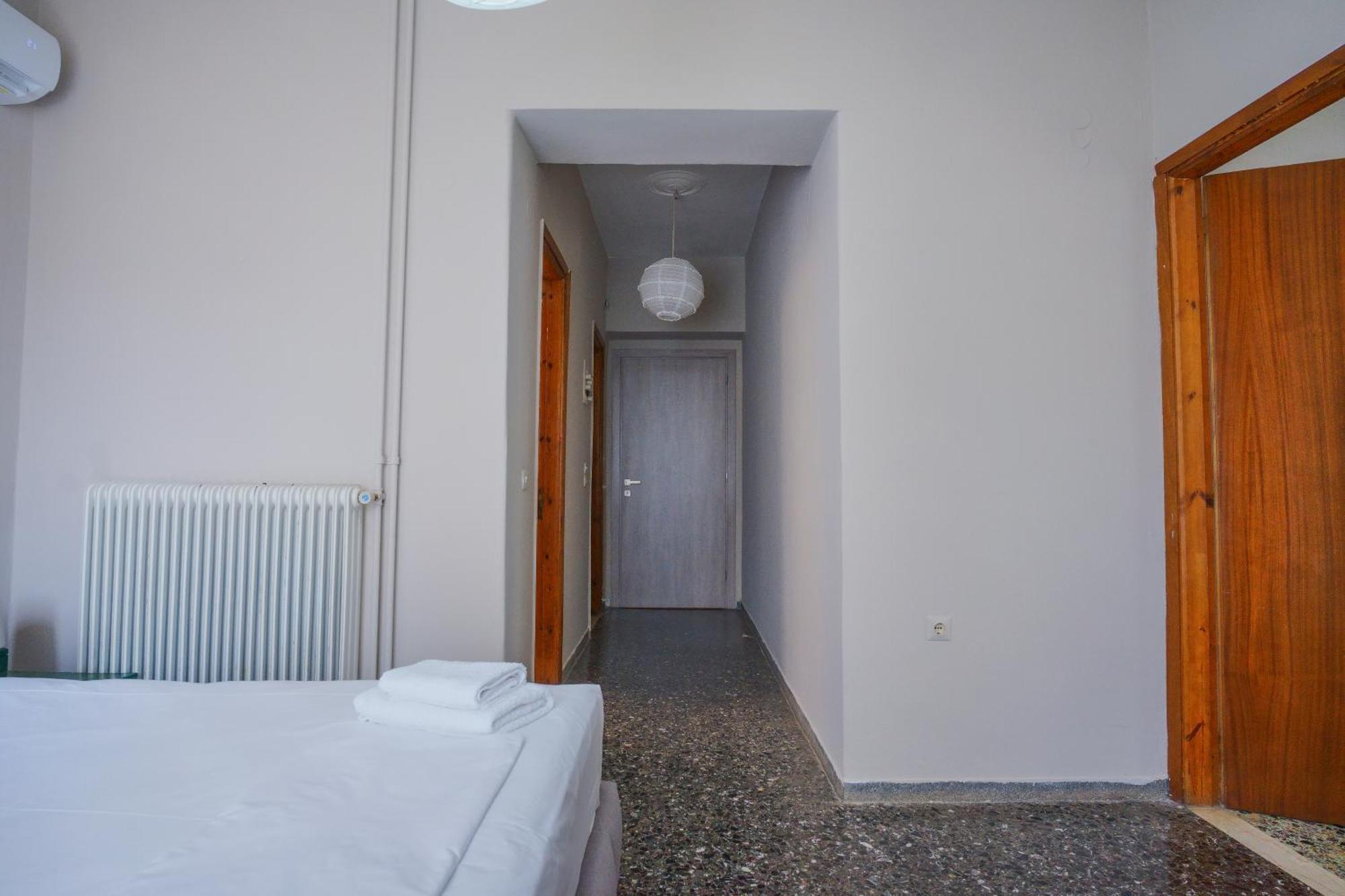 Hotel Korfos - Ξενοδοχείο Κόρφος Renovated Esterno foto