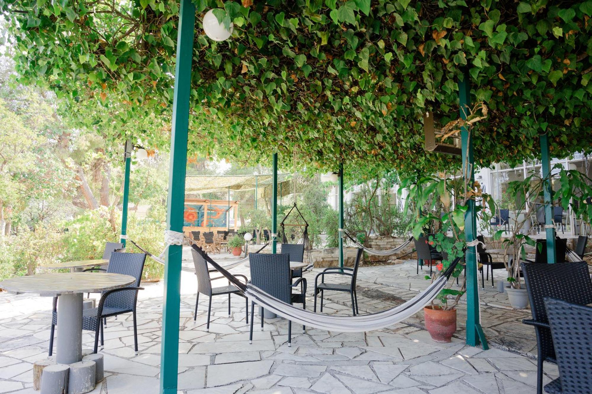 Hotel Korfos - Ξενοδοχείο Κόρφος Renovated Esterno foto