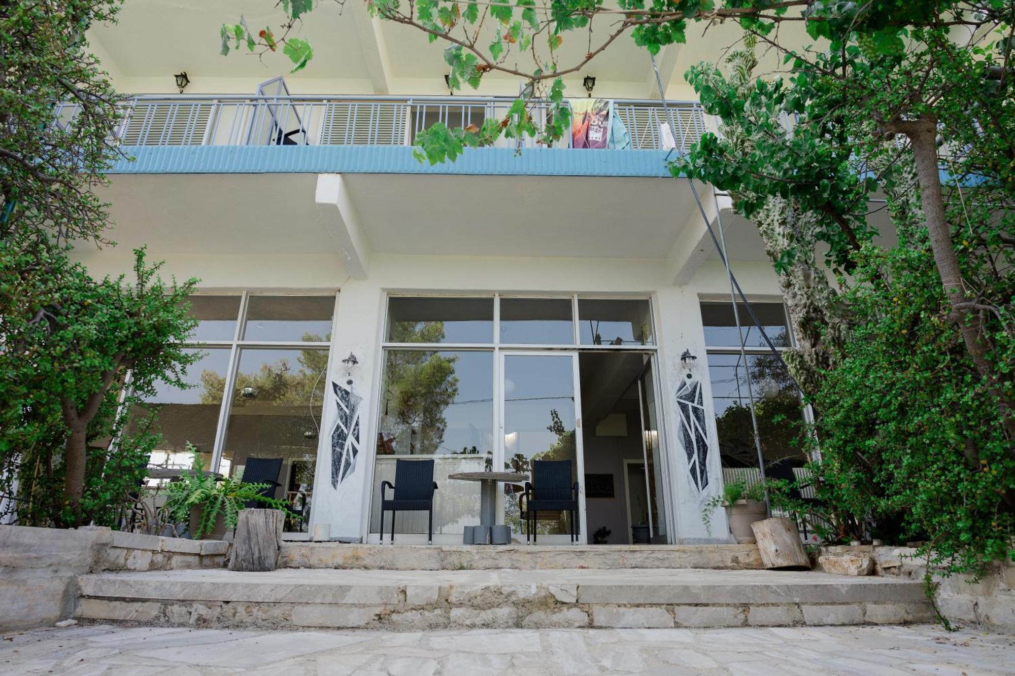 Hotel Korfos - Ξενοδοχείο Κόρφος Renovated Esterno foto